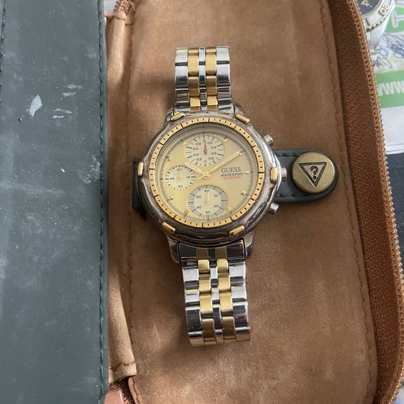 Mens watch - Picture 1 of 2